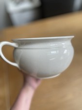 Vintage cream Ceramic Chamber
