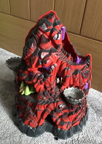 Mighty max trapped in - max,