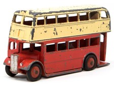 Dinky 29C Red & Cream 1953 Bus 2nd Type AEC / Regent Grille, Straight Wings RARE