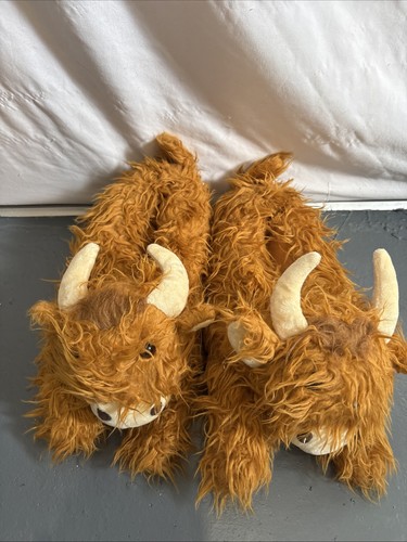 Highland cow slippers size - highland,