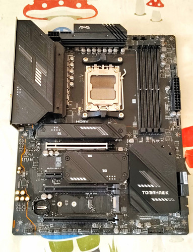 Msi mag tomahawk am5 atx - mag,