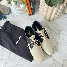 Auth Chanel Lace Up Oxford