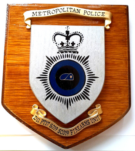 Firearms unit d11 pt17 - d11, so19