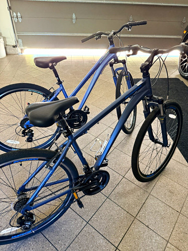 Schwinn hybrid bikes - 2,