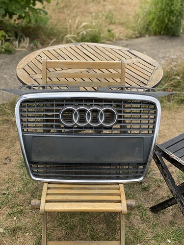Audi front grill 2008 - audi,