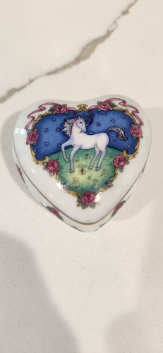 Franklin mint unicorn heart - franklin,