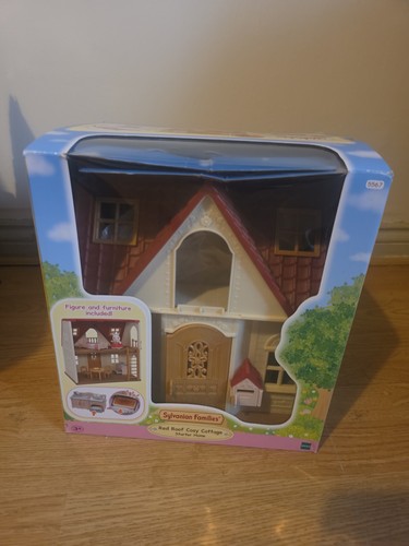 Sylvanian families red - families,
