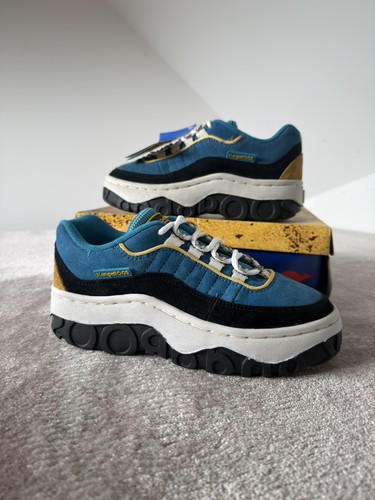Y2k kangaroos crave - y2k, chunky