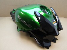 Kawasaki Ninja H2 SX SE ZX1002BJF 2018 7,111 miles petrol fuel tank green (4543)