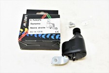 UNION  DYNAMO BOTTLE GENERATOR LIGHT 6 VOLT  3 WATT BOXED RIGHT MOUNT