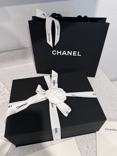 Magnetic chanel box empty gift - magnetic,