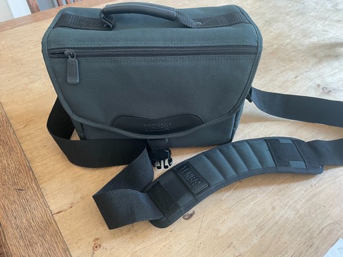 Tenba p106 camera bag - p106,