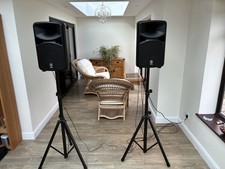 Yamaha Stagepas 600i PA Speakers, Mixer Amplifier, Adam Hall Stands, Hotcovers