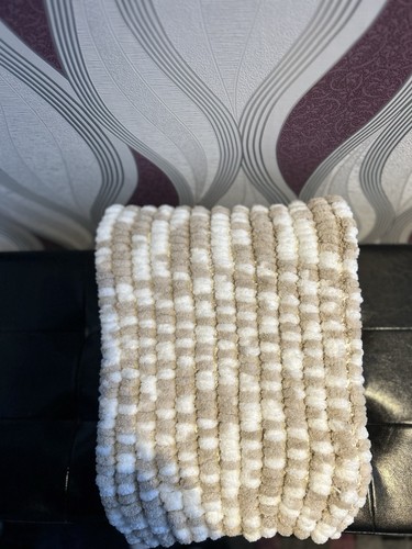 Pom blanket - pom,