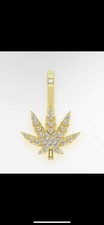 Gold Icebox Maple Leaf Diamond