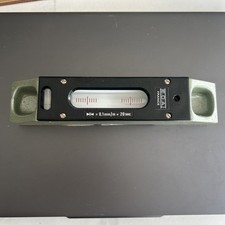 E.D.A. N°61R precision level