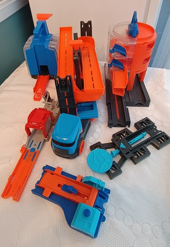 Hot wheels city - hot, playsets