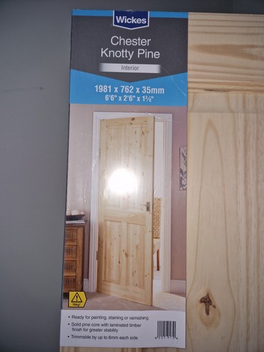 Pine knotty door 1981x762x35 - pine,