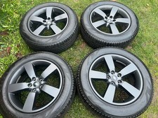 4 x LAND ROVER DEFENDER RANGE