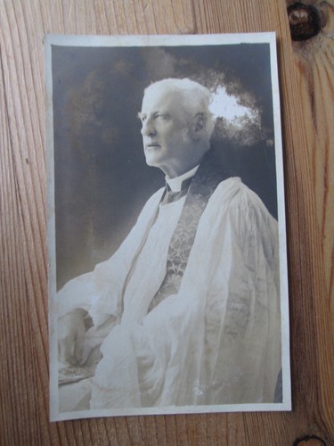 Postcard reverend or - of,