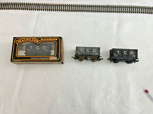 Mainline 153 3coke wagons - 37-153,