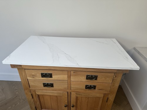 Worktop off cut 110cm long - 110cm,