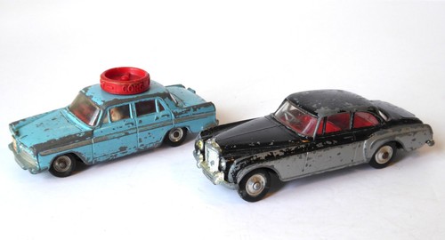 Corgi toys austin a60 - 2,