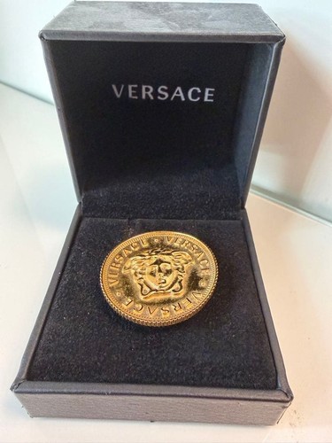 Versace gold brooch unused - gold,