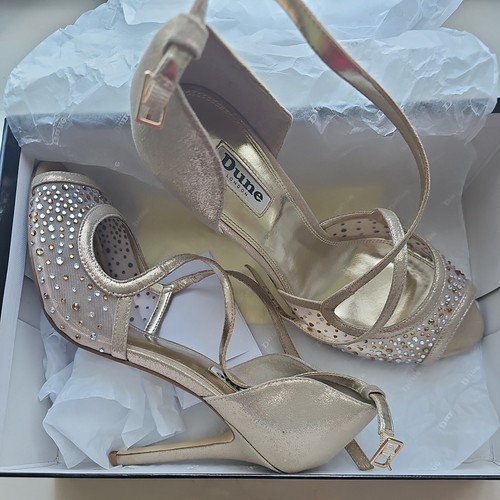 Gold shoes size7 - .,