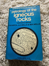 PETROLOGY OF IGNEOUS ROCKS
