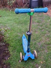 Turquoise Mini Micro Deluxe three wheel scooter adjustable handlebar new grips 
