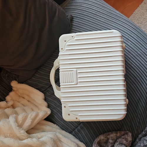 Cosmetic hardshell case - cosmetic,