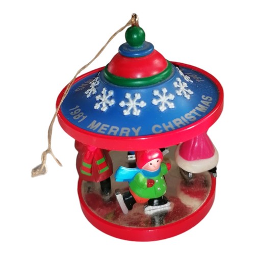 Hallmark christmas tree - hallmark,