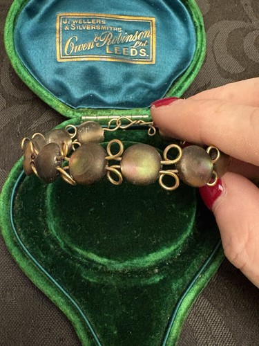 Vintage gold tone wire - gold,