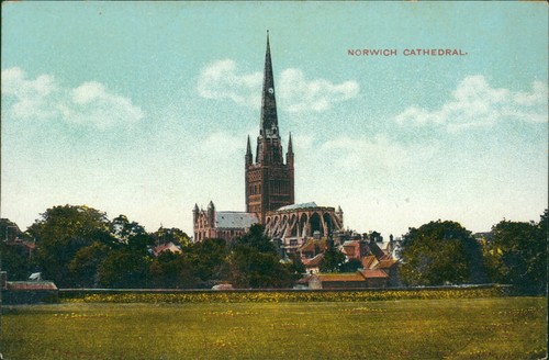 Postcard norwich cathedral - norwich,