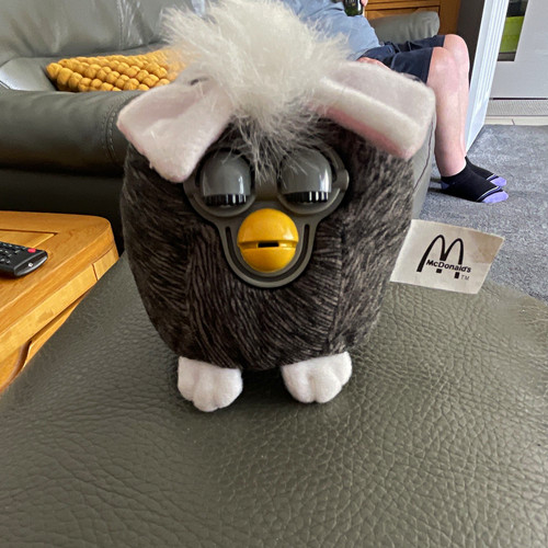 Mcdonald furby original - furby,