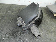 107. 2007 VOLVO S80 D5. AIR FILTER HOUSING BOX WITH MAF SENSOR