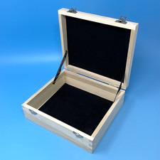 Unfinished Wooden Display, Crafting Blank or Storage Box 20.5 x 18 x 7.2cm VGC