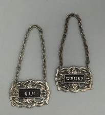 DECORATIVE METAL WHISKY  & GIN