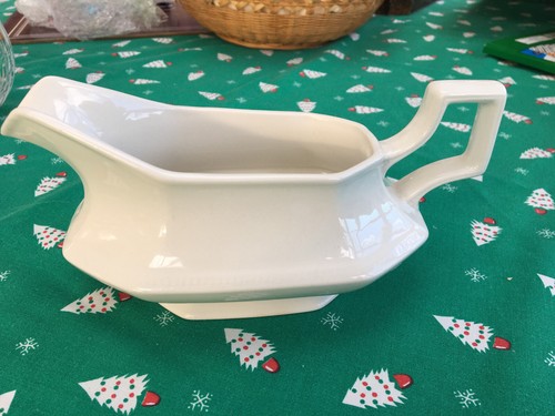 Ceramic gravy boat this - gravy, was