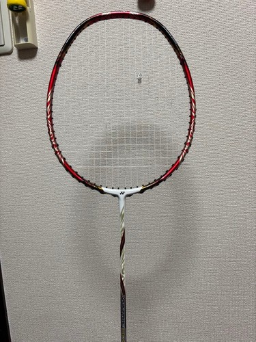 Yonex voltric badminton - voltric,
