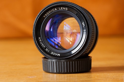 Yashica 50mm y - f1.4, mount