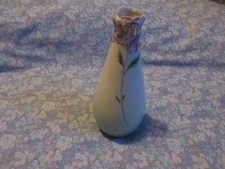 FRANZ primrose vase raised