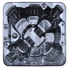 Hot Tub / Spa Niagara 2