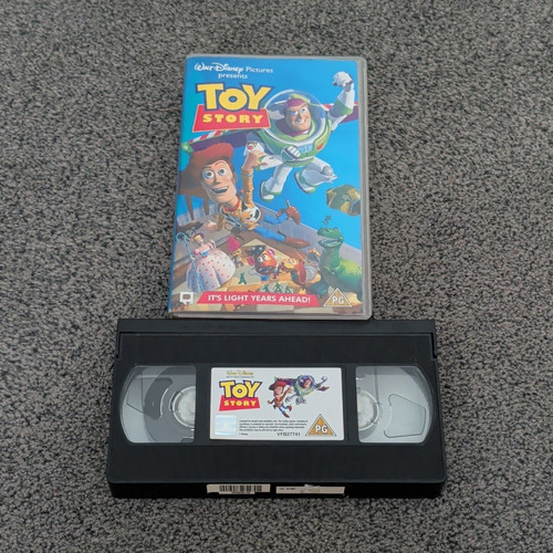 Walt disney pictures toy story - disney,