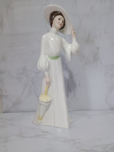Paragon lady white - in, figure