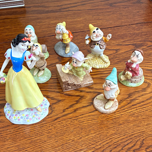Royal doulton disney snow - royal,