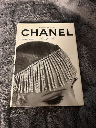 Universe design chanel - of,