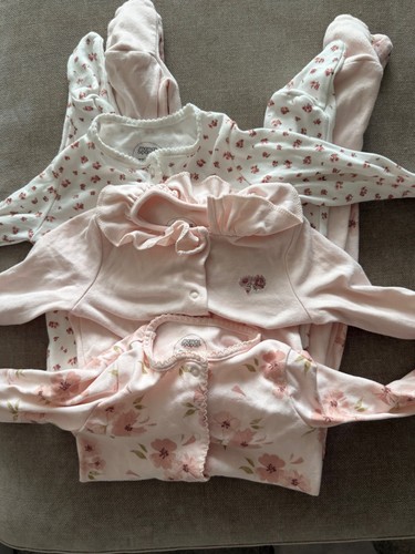 New mamas and papas - mamas, sleepsuits