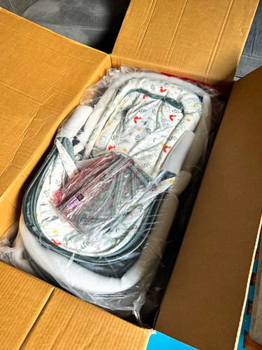 Cosatto wow pram brand new - 3,